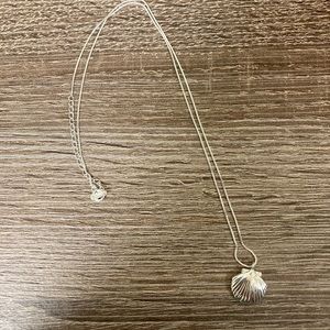 Salty Cali Shell Necklace